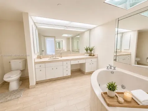 19707 Turnberry Way Aventura FL 33180