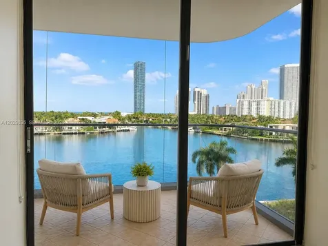 19707 Turnberry Way Aventura FL 33180