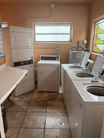 6850 W 16th Drive Hialeah FL 33014