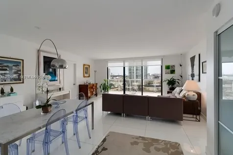 9 Island Avenue Miami Beach FL 33139