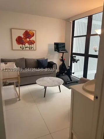9 Island Avenue Miami Beach FL 33139