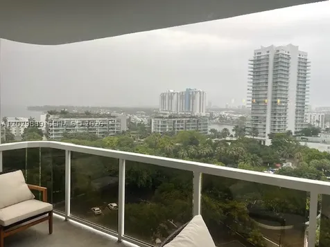 9 Island Avenue Miami Beach FL 33139