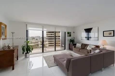 9 Island Avenue Miami Beach FL 33139
