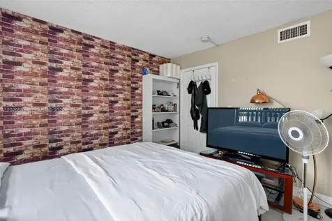 11790 SW 18th Street Miami FL 33175
