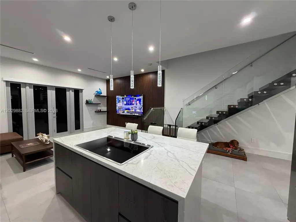 3073 Carter Street Miami FL 33133