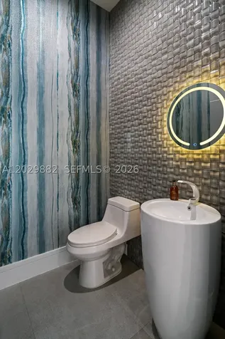 3073 Carter Street Miami FL 33133