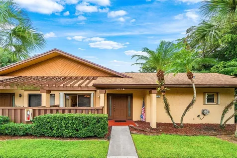 3953 Cocoplum Circle Coconut Creek FL 33063