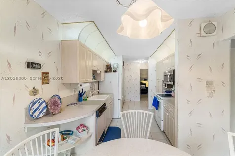 3953 Cocoplum Circle Coconut Creek FL 33063
