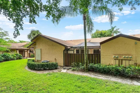 3953 Cocoplum Circle Coconut Creek FL 33063
