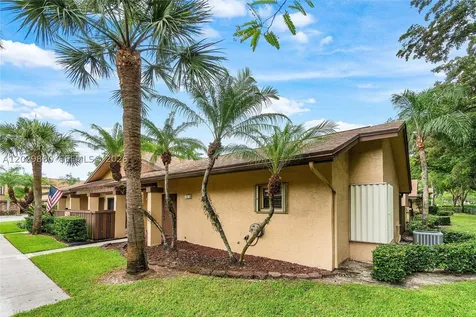 3953 Cocoplum Circle Coconut Creek FL 33063