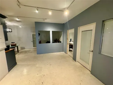 3241 NW 38th Street Miami FL 33142
