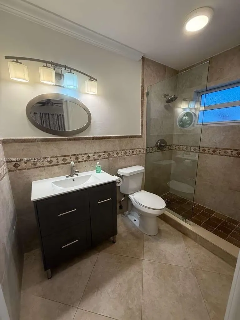 824 SW 12 Place Fort Lauderdale FL 33315