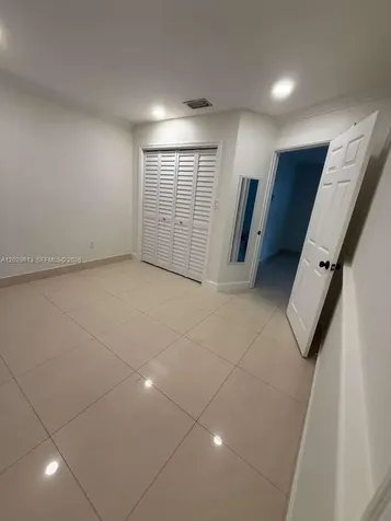 824 SW 12 Place Fort Lauderdale FL 33315