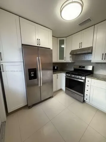 824 SW 12 Place Fort Lauderdale FL 33315