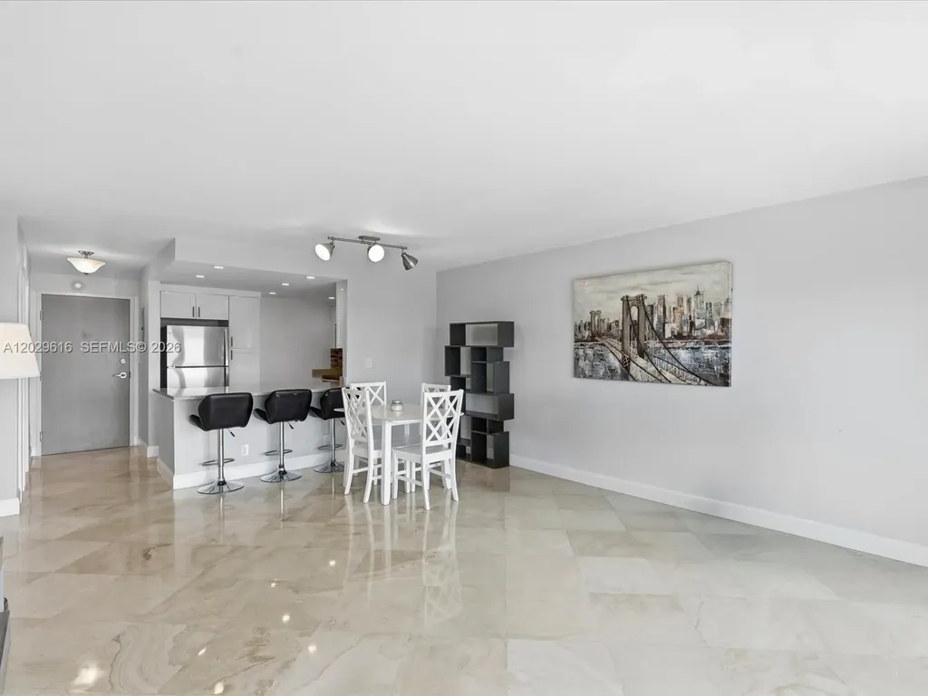 340 Sunset Drive Fort Lauderdale FL 33301