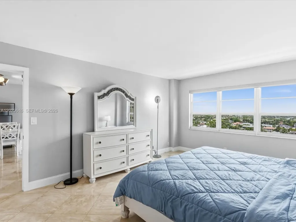 340 Sunset Drive Fort Lauderdale FL 33301