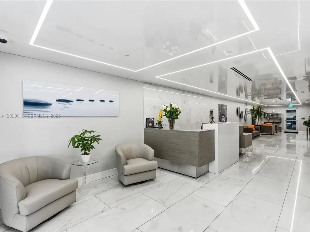 340 Sunset Drive Fort Lauderdale FL 33301
