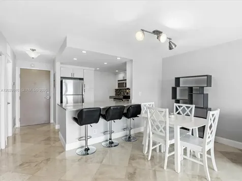 340 Sunset Drive Fort Lauderdale FL 33301