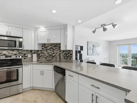 340 Sunset Drive Fort Lauderdale FL 33301