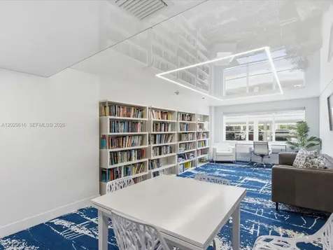 340 Sunset Drive Fort Lauderdale FL 33301
