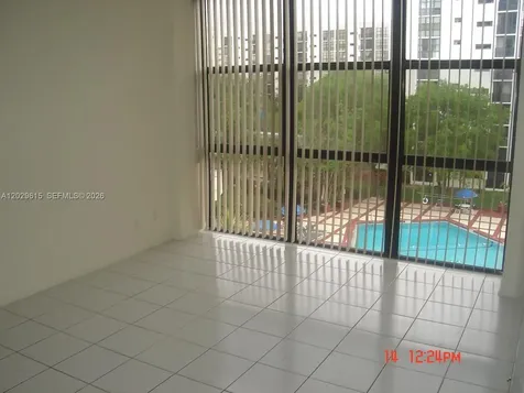 16919 N Bay Road Sunny Isles Beach FL 33160