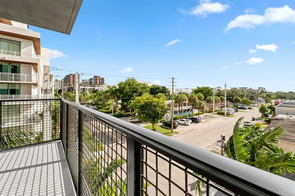 555 NE 8th Street Fort Lauderdale FL 33304