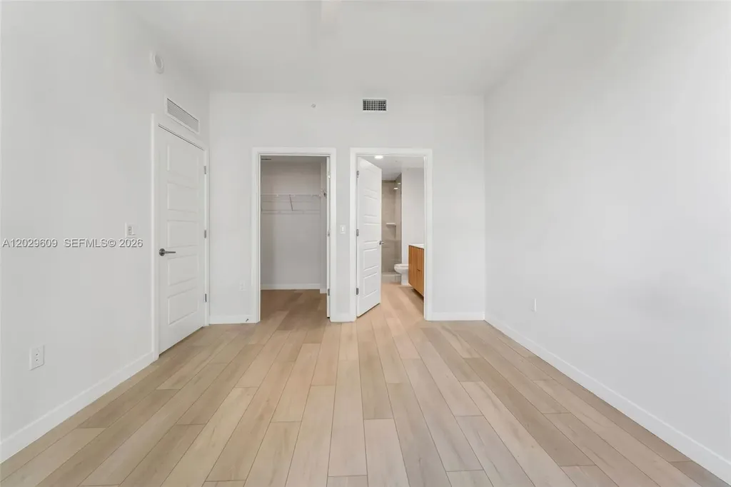 555 NE 8th Street Fort Lauderdale FL 33304