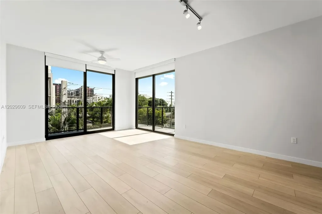 555 NE 8th Street Fort Lauderdale FL 33304