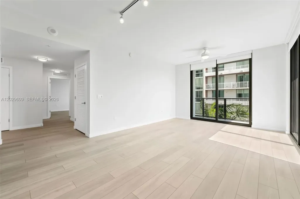555 NE 8th Street Fort Lauderdale FL 33304