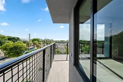555 NE 8th Street Fort Lauderdale FL 33304