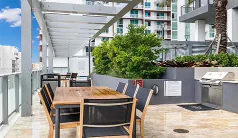 555 NE 8th Street Fort Lauderdale FL 33304
