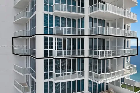 50 S Pointe Drive Miami Beach FL 33139