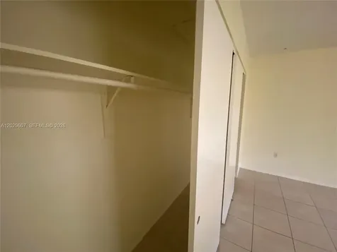 2400 NE 188th Street Miami FL 33180