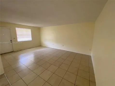 2400 NE 188th Street Miami FL 33180
