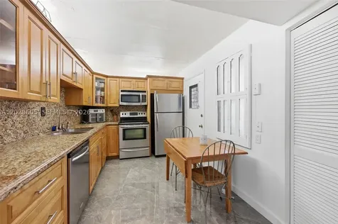 1501 NE 191st Street Miami FL 33179