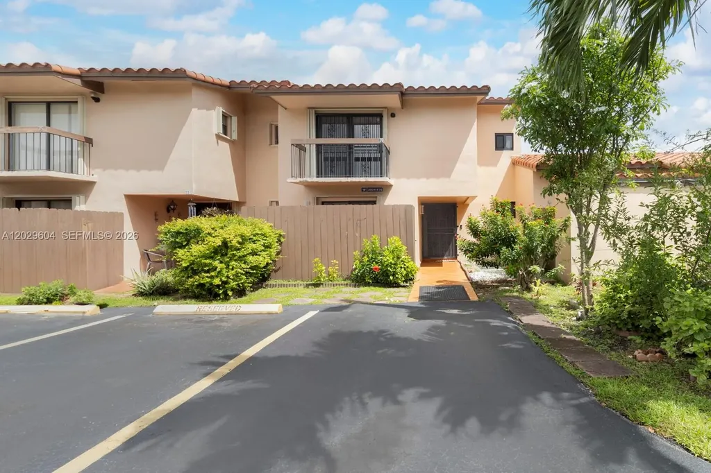 3804 SW 79th Avenue Miami FL 33155