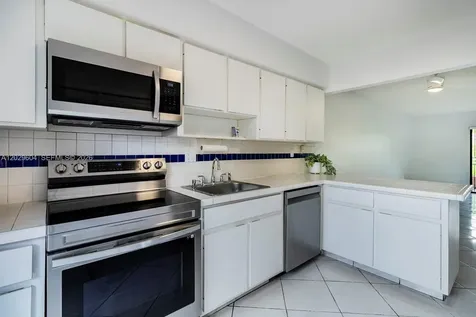 3804 SW 79th Avenue Miami FL 33155