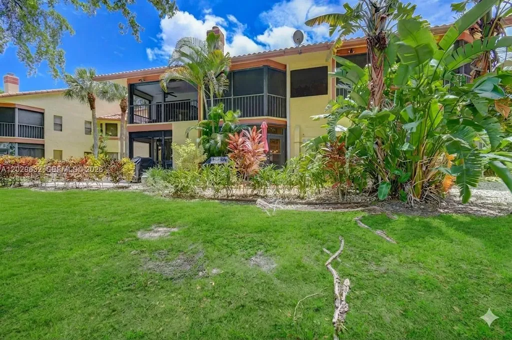 5375 10th Fairway Drive Delray Beach FL 33484