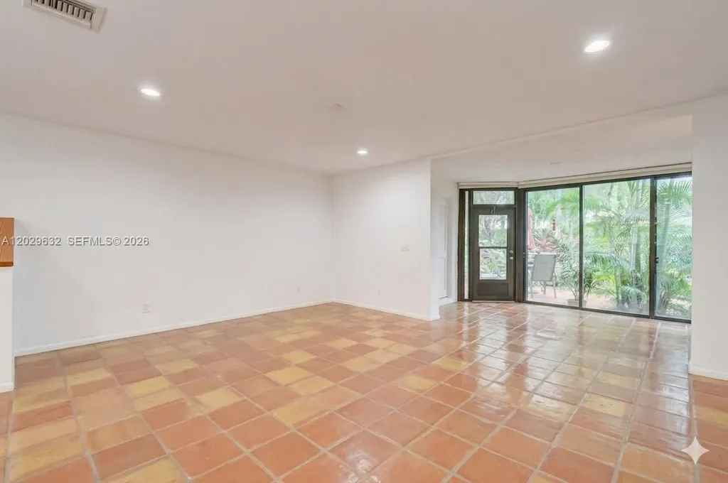 5375 10th Fairway Drive Delray Beach FL 33484