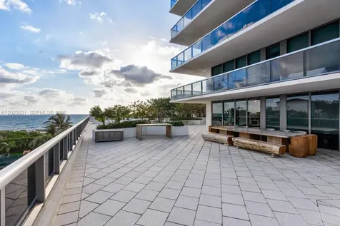 5875 Collins Avenue Miami Beach FL 33140