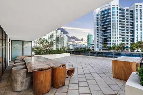 5875 Collins Avenue Miami Beach FL 33140