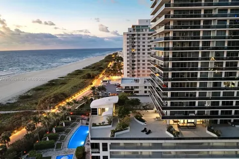 5875 Collins Avenue Miami Beach FL 33140
