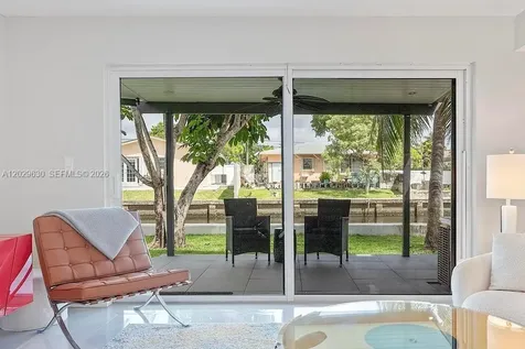 661 Kensington Place Wilton Manors FL 33305