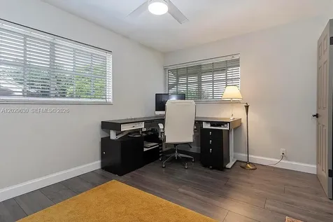 661 Kensington Place Wilton Manors FL 33305