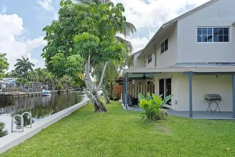 661 Kensington Place Wilton Manors FL 33305