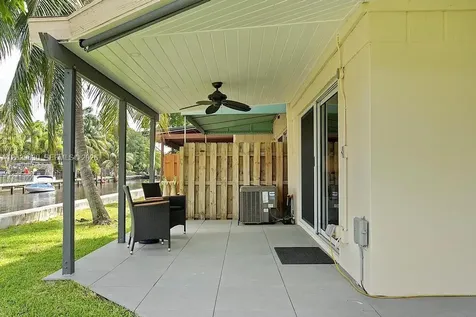 661 Kensington Place Wilton Manors FL 33305