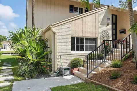 661 Kensington Place Wilton Manors FL 33305