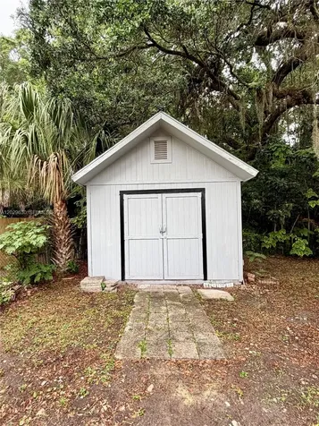 661 Kensington Place Wilton Manors FL 33305