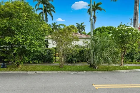 455 W Dilido Drive Miami Beach FL 33139