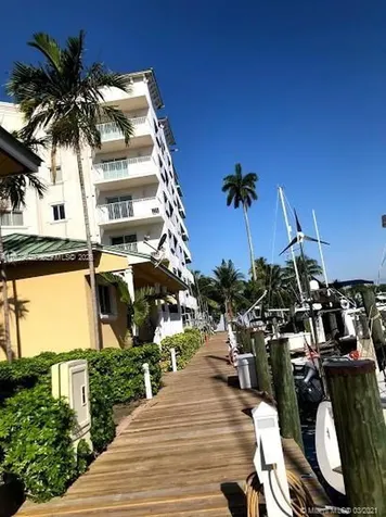 2475 NW 16 Street Road Miami FL 33125